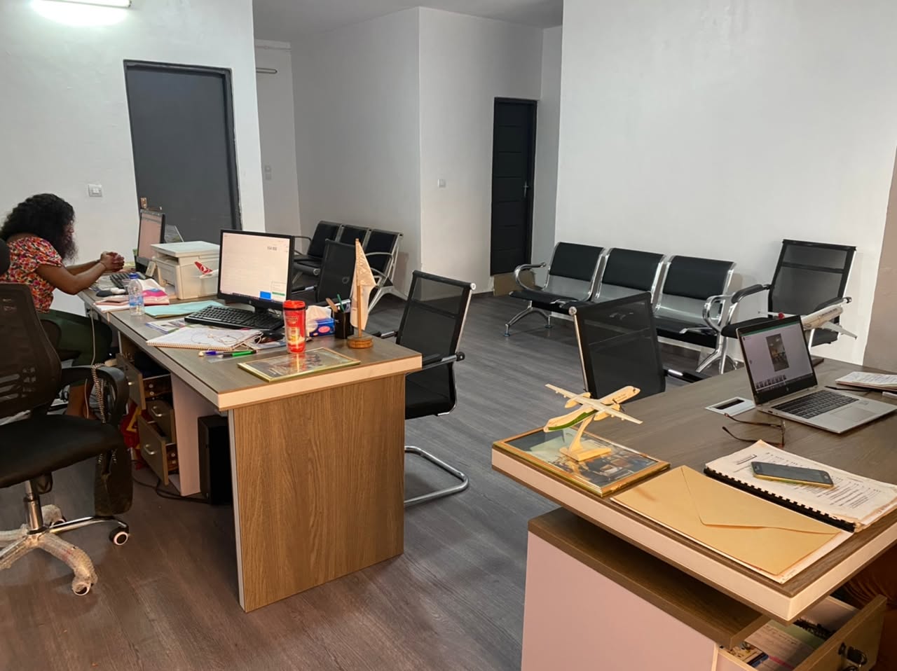 Bureau de Nima Voyages & Tourisme